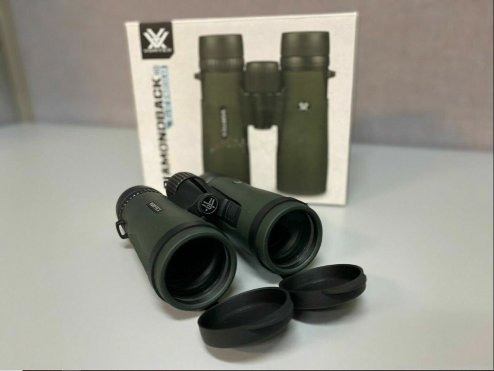 Vortex 10x42 Diamondback HD Roof Prism Binoculars w GlassPak Harness DB-215-img-0