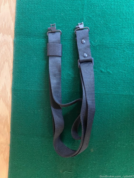Rifle black nylon sling with quick detach swivels-img-0