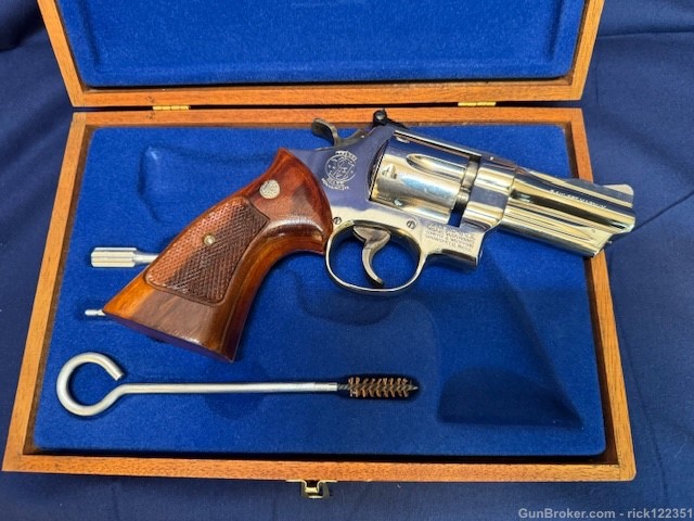 Smith & Wesson Model 27-2. Nickel plated, 3 1/2” barrel.-img-4