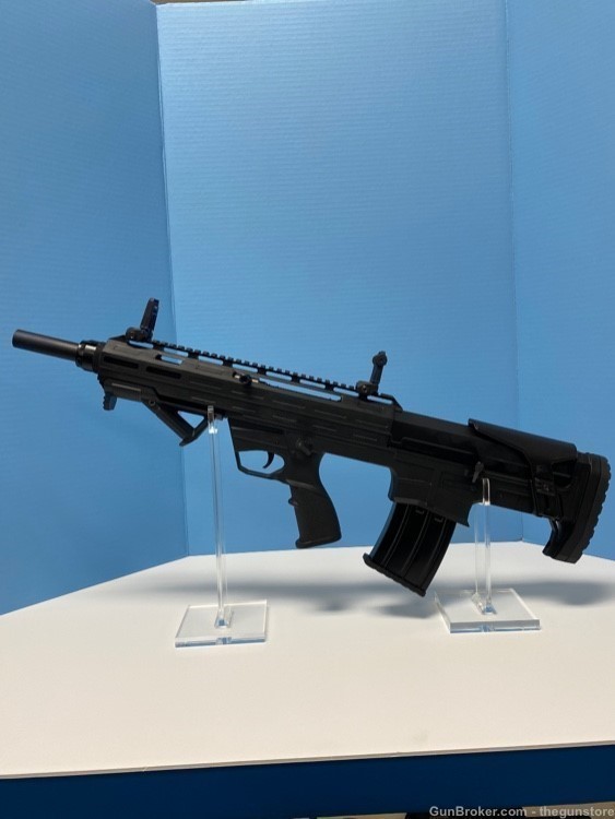 AR 15 12 GA Bull Pup Shotgun - 10 rd and 5 rd Mags - NEW IN BOX - BAD ASS-img-9