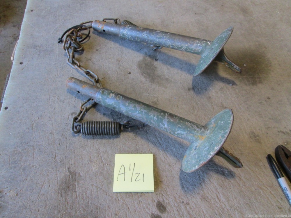 Set of Bipod Legs for M120 Mortar, 120mm-img-0