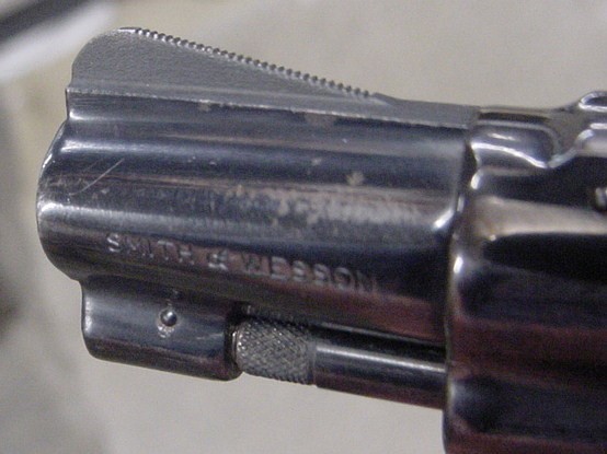 Smith & Wesson Model 36 Revolver 38 spl.-img-2