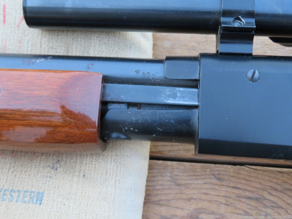 Remington 572 BDL 22LR Fieldmaster pump action rifle 1977 -img-8