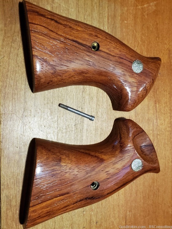 NOS Factory S&W N-Frame Square Butt Smooth Goncalo Alves Presentation Grips-img-0