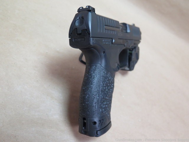 Walther PPQ 45ACP Made in Germany W/Green Laser/Flashlight -img-2