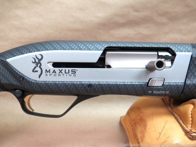 Browning Maxus ii Sporting Carbon Fiber 12ga 30-in New In Box-img-4