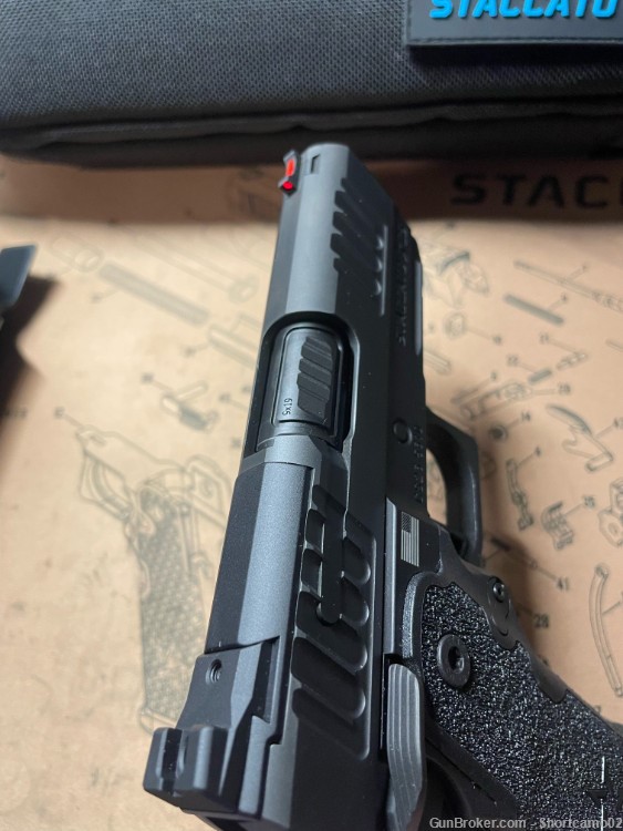 Like New - Staccato STI 2011 CS 9mm DLC 3.5" Flat Trigger OR 4 mags-img-4