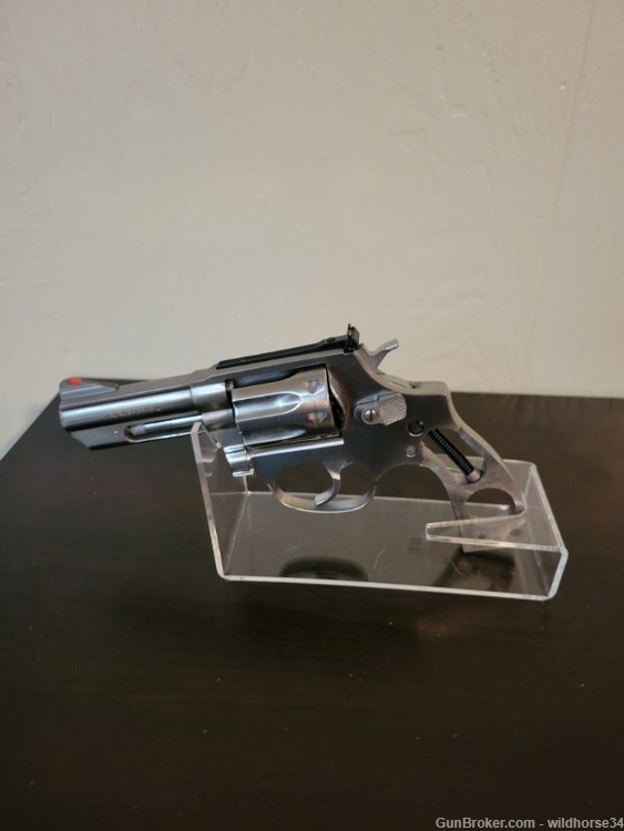 Taurus 941 DA/SA Revolver .22 Mag 3" Barrel 8 RDs-img-8