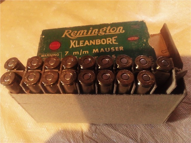 Vintage 7mm Mauser soft point cartridges/3 boxes-img-4