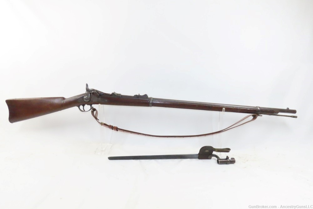 INDIAN WARS Antique U.S. SPRINGFIELD M1879 Trapdoor Rifle w/BAYONET & SLING-img-1