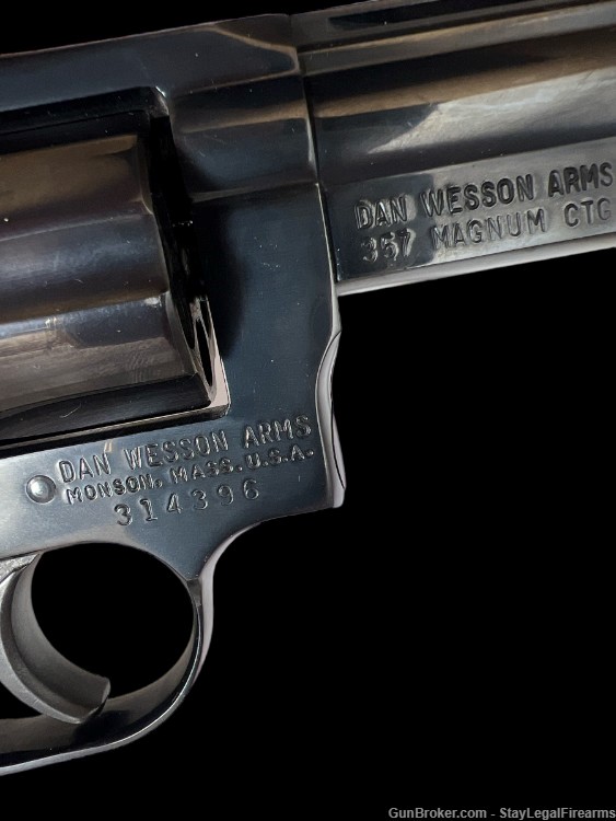 Dan Wesson 6" 357 Magnum CTG 15-2 (adjustable sights)-img-2