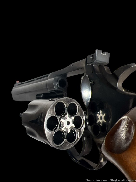 Dan Wesson 6" 357 Magnum CTG 15-2 (adjustable sights)-img-0