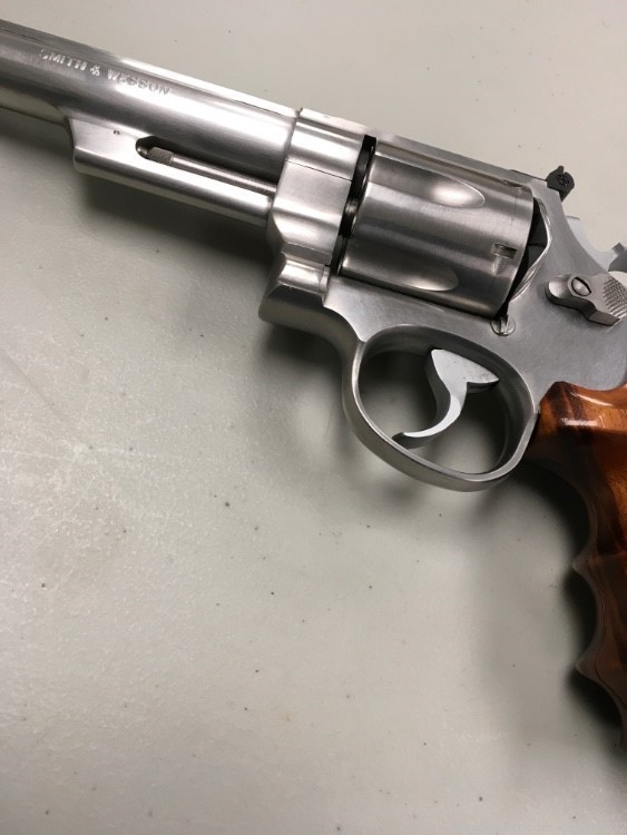 S&W 629-2 44 magnum revolver 8 3/8 barrel factory scope mount RARE!-img-8