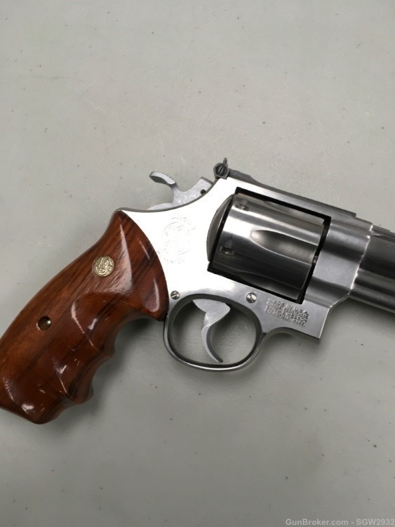 S&W 629-2 44 magnum revolver 8 3/8 barrel factory scope mount RARE!-img-15