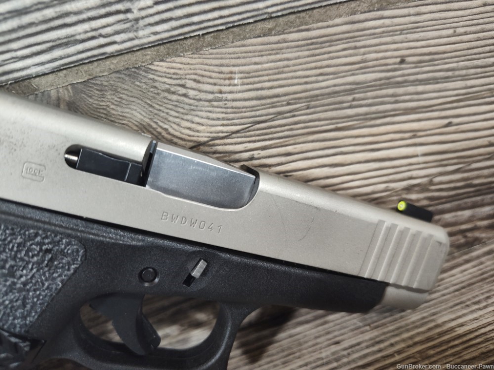 Glock 48 9mm Bi-Tone Stainless & Black with One Mag & Textured Grip!-img-19