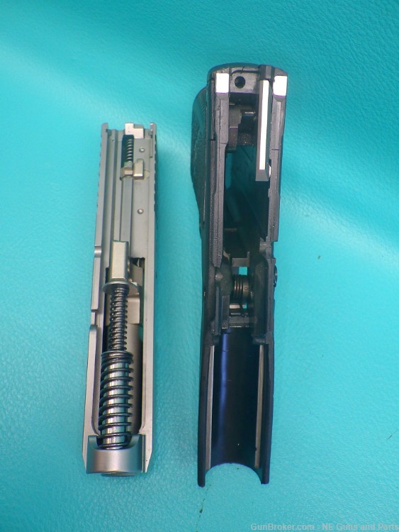 Kahr CM9 9mm 3"bbl Pistol W/2 Mags.-img-16