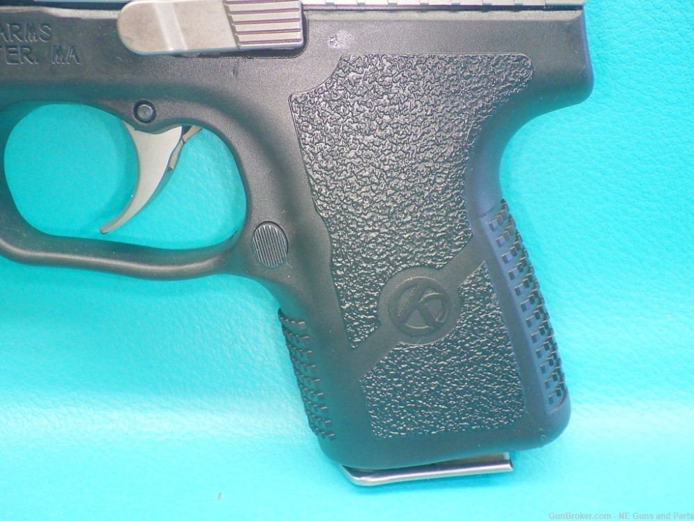 Kahr CM9 9mm 3"bbl Pistol W/2 Mags.-img-6