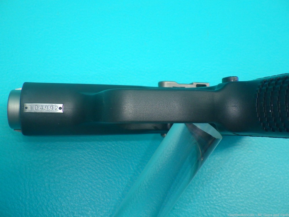 Kahr CM9 9mm 3"bbl Pistol W/2 Mags.-img-12