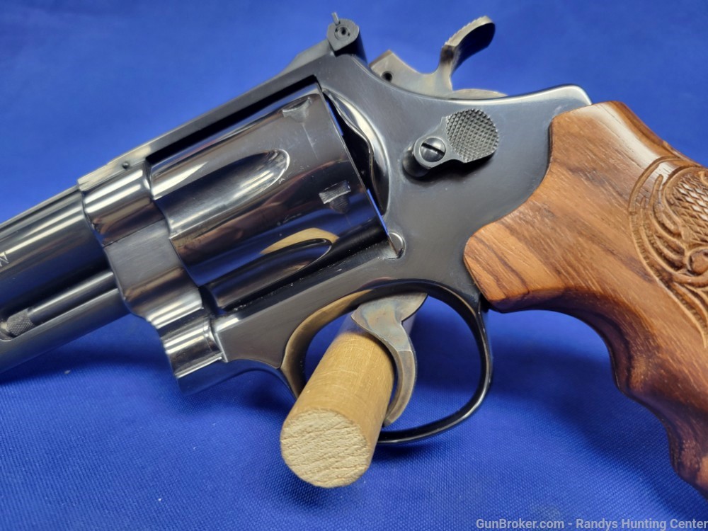 Smith & Wesson Model 29-2 Double-Action .44 mag 4" Blued w/ Wood Grips S&W-img-6