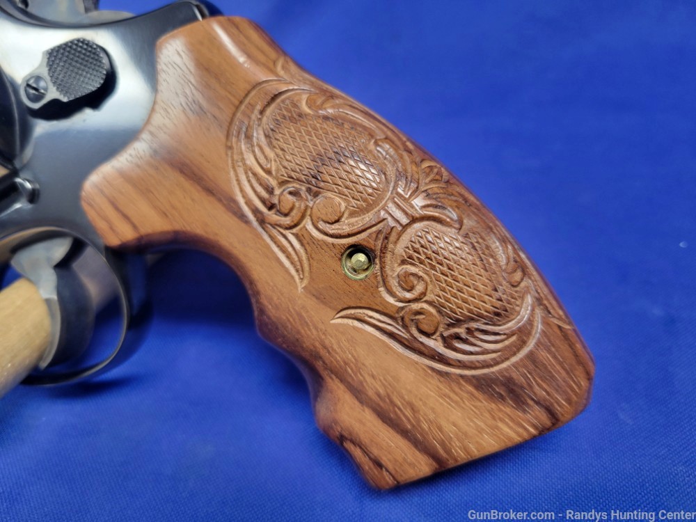 Smith & Wesson Model 29-2 Double-Action .44 mag 4" Blued w/ Wood Grips S&W-img-7