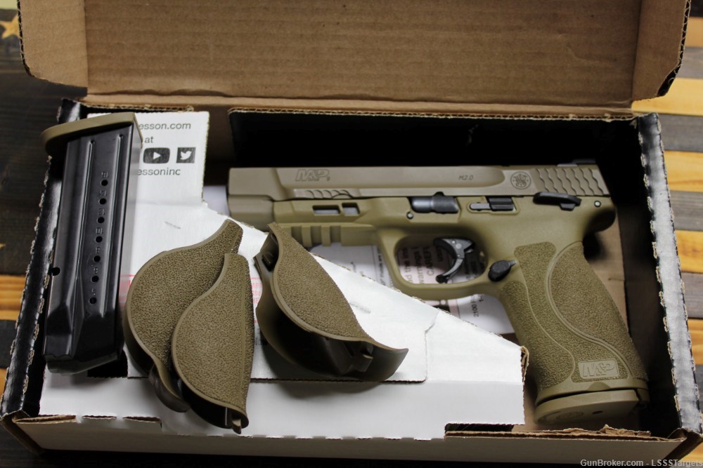 Smith & Wesson M&P9 2.0 FDE-img-11