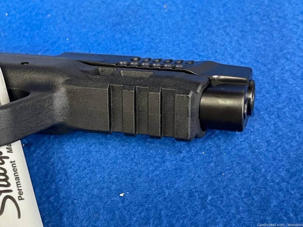 New Smith & Wesson M&P 10mm M2.0 Semi-Auto Pistol Optics Ready SKU 13388-img-4