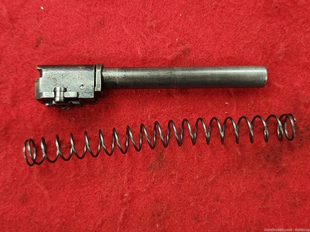 Czech CZ 52 pistol, 7.62x25 w/ holster and 2 magazines-img-37