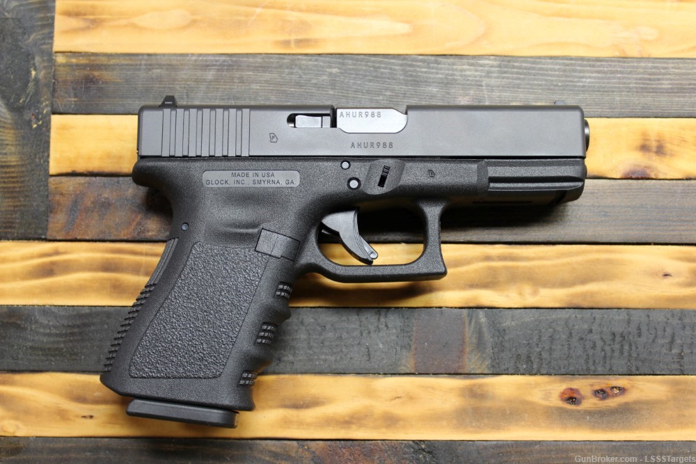 NEW Glock 25 .380ACP with 2 Mags-img-3