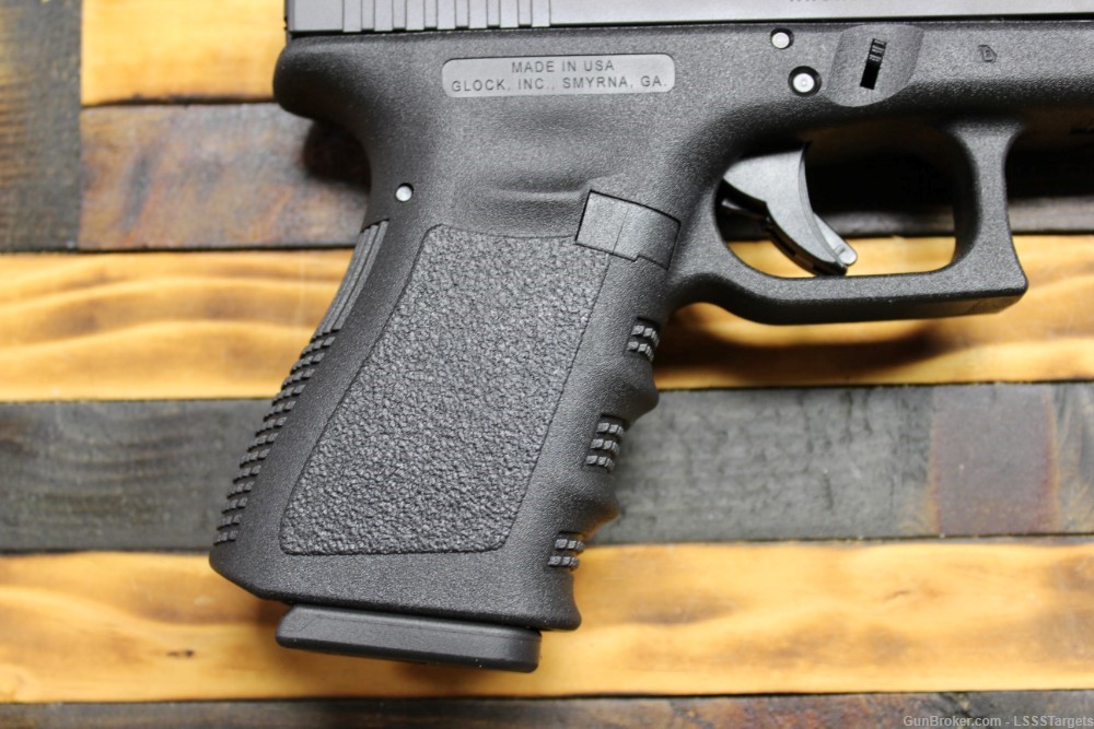 NEW Glock 25 .380ACP with 2 Mags-img-5