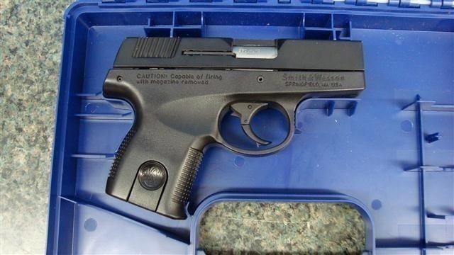 S&W Model SW380 pistol in 380ACP  w/original box 1996-2000-img-5