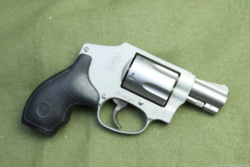 Smith & Wesson 642 Airweight 38 Spl 1 7/8" Lightweight Revolver-img-1