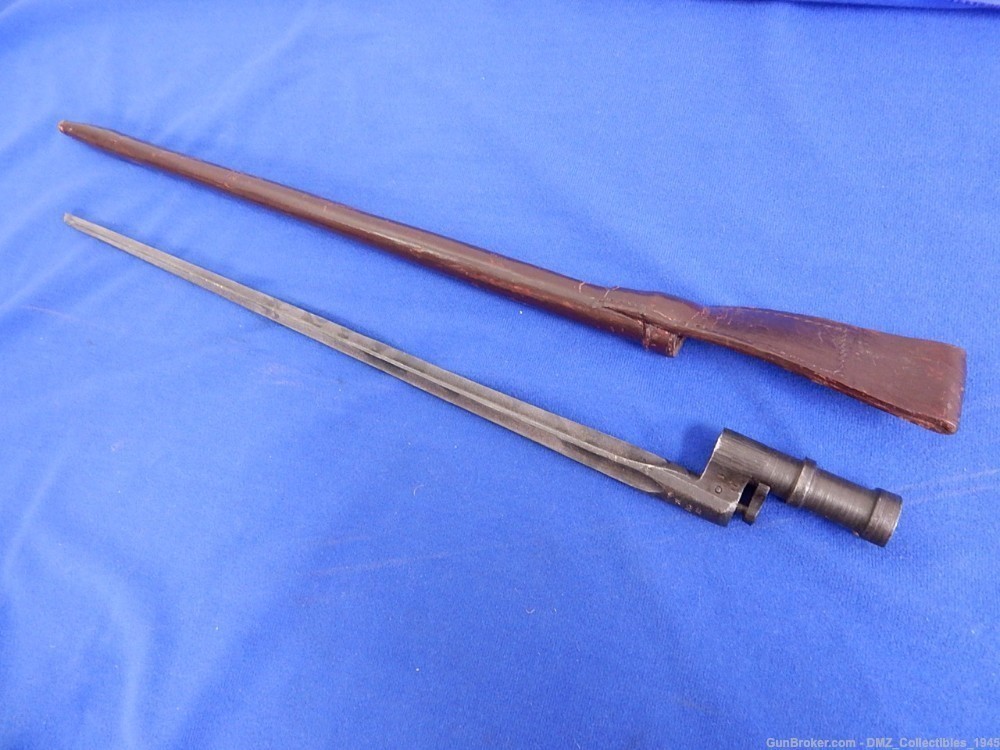 WWII WW2 era Soviet Russian Nagant Socket Bayonet with Sheath-img-0