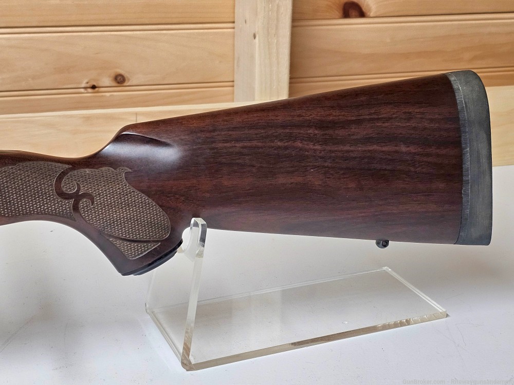 Winchester model 70 Featherweight LH 7mm WSM New Haven CT-img-1