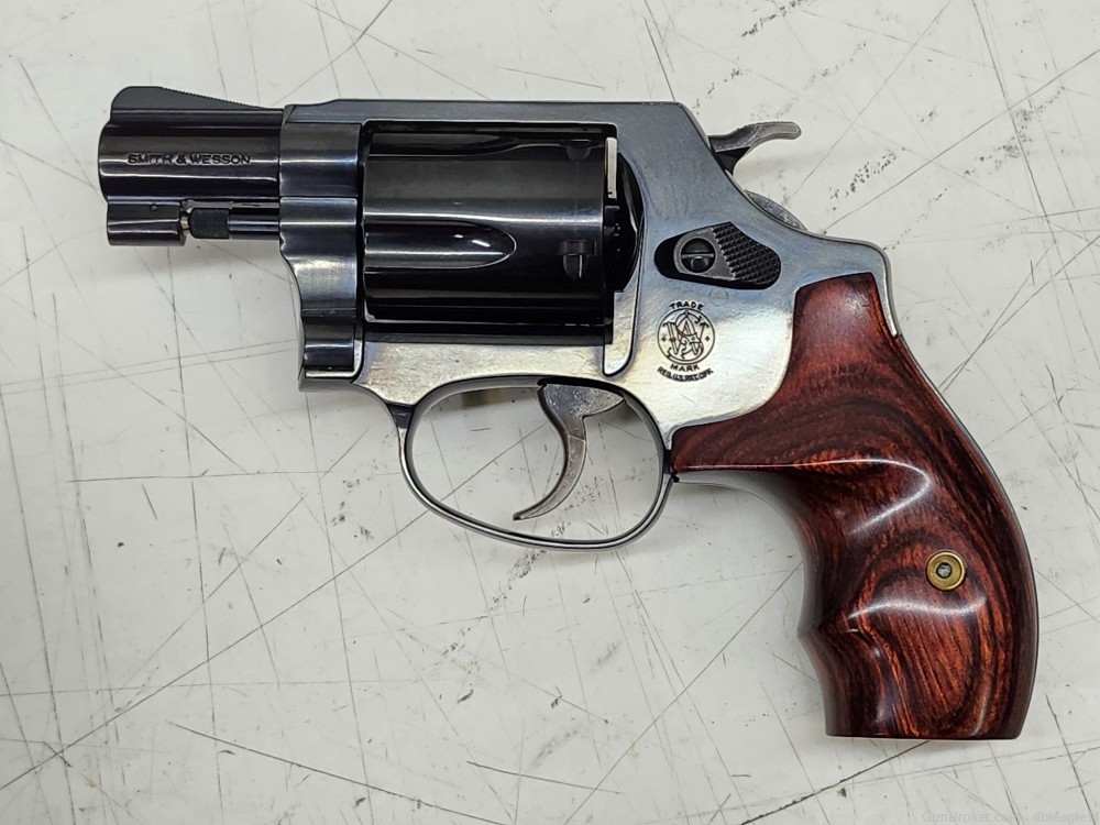 Smith & Wesson 36-9 Chief Special LadySmith .38 Spl. 2in Bbl - NICE-img-7