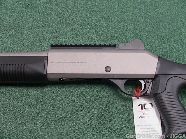 Benelli M4 H2O  12 gauge-img-8