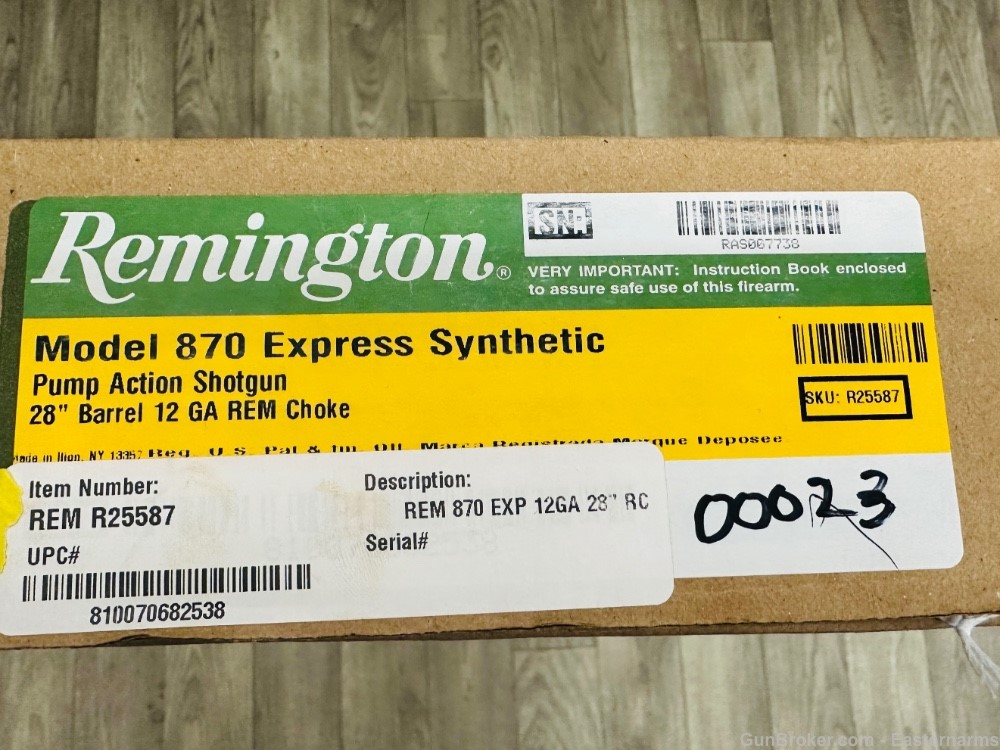 Remington 870 Express Synthetic 12ga 28" Rem Choke R25587 BRAND NEW IN BOX -img-2