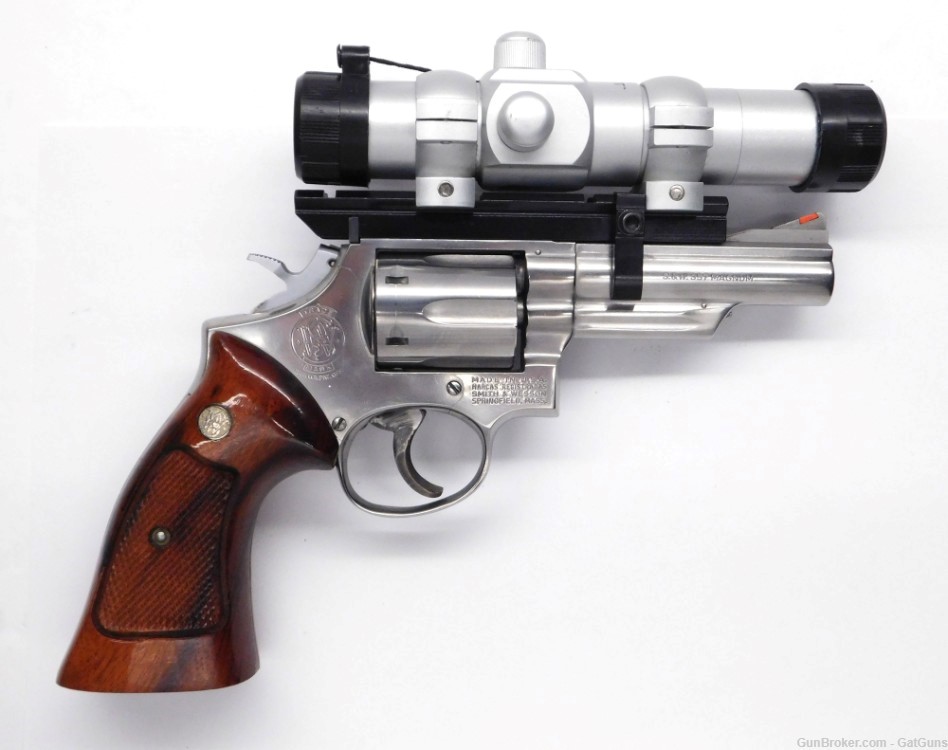 Smith & Wesson 66, .357 Mag with Accudot Scope-img-1