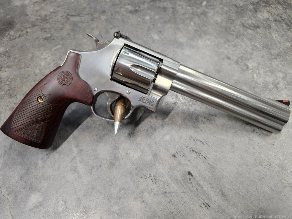 Smith & Wesson 629 Deluxe S&W 629 Wesson & Smith-629-img-4