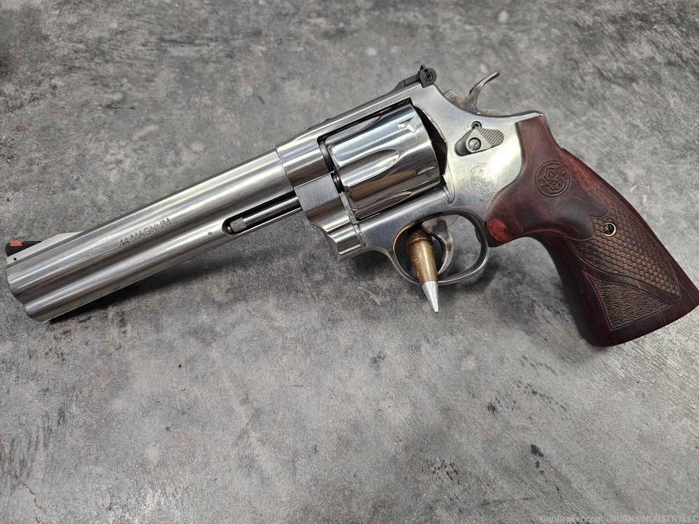 Smith & Wesson 629 Deluxe S&W 629 Wesson & Smith-629-img-1