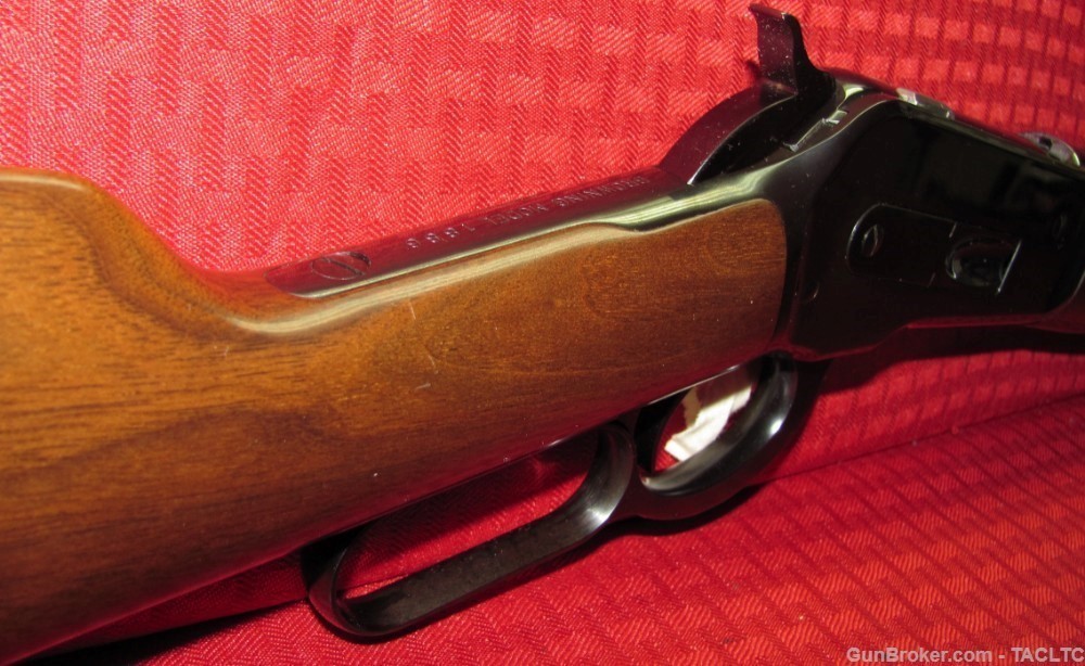 BROWNING 1886 SADDLE RING CARBINE 45-70 BLUED VRY GD COND NOS -img-2