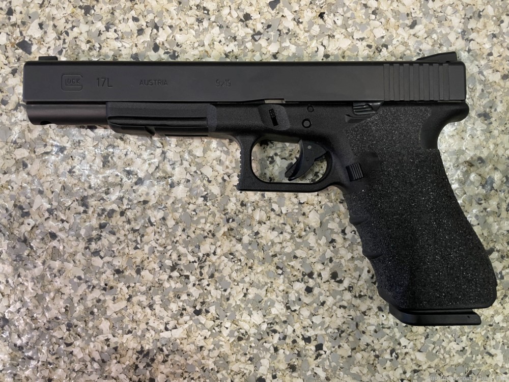 DISCONTINUED Glock 17L John Wick Gun-img-4