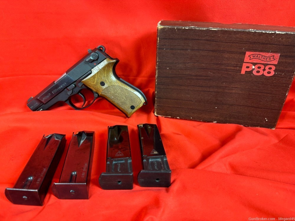 Walther P88 Compact Estate Sale, 4 mags, Manual, Holster, Box, Holster-img-0