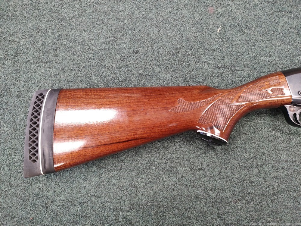 Remington 870 Magnum 12 gauge pump action shotgun-img-2