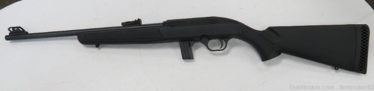 Mossberg 702 Plinkster 22lr synthetic stock rifle with one magazine-img-1
