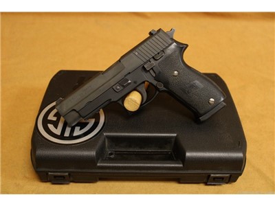 PENNY! SIG Sauer P220 Full-Size (45 ACP/Auto, Black Nitron)