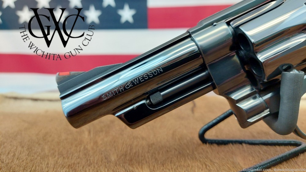 COLLECTOR'S GRADE Smith & Wesson Pre 29 4" Blue w Papers-img-3
