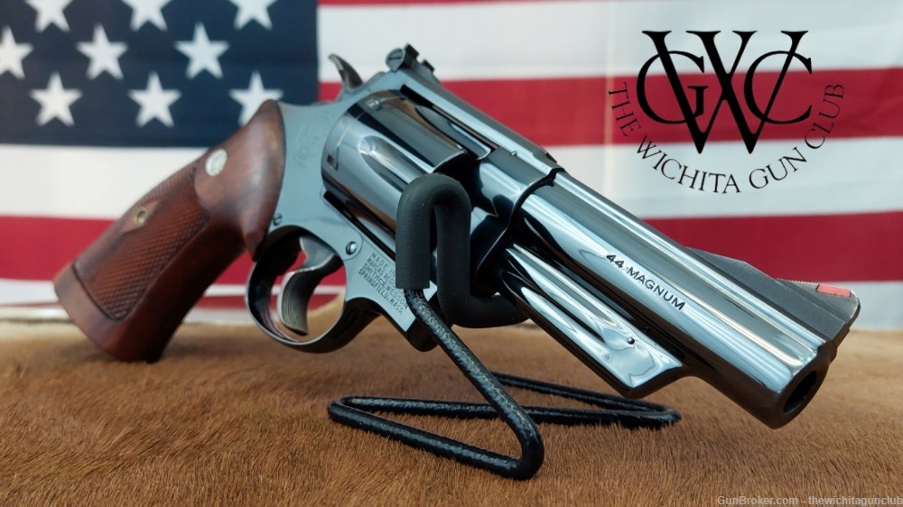 COLLECTOR'S GRADE Smith & Wesson Pre 29 4" Blue w Papers-img-6
