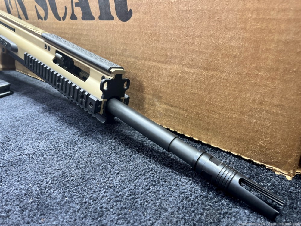USED LIKE NEW FN Scar 20S in 7.62x51mm with 20" Brl and 1-10 Rnd Mag!!-img-1