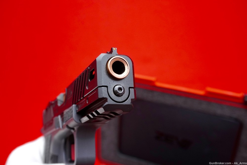 Desired Zev OZ9 Semi Auto Pistol 9mm In Hard Case w/All Accessories!-img-8