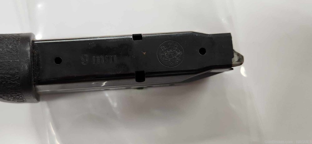 Pre Owned: Smith & Wesson M&P 9mm 12 Round Magazine -img-1